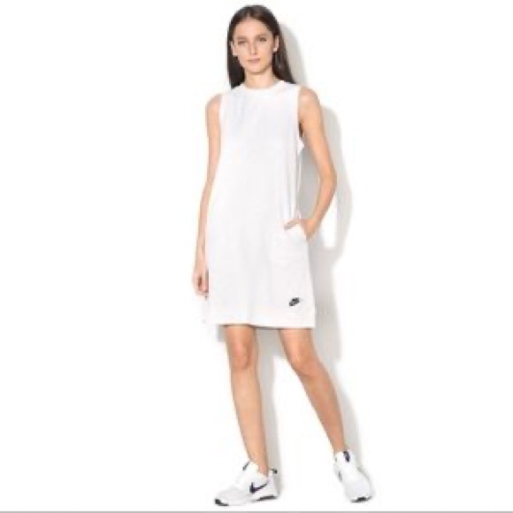 nike sweater dresses